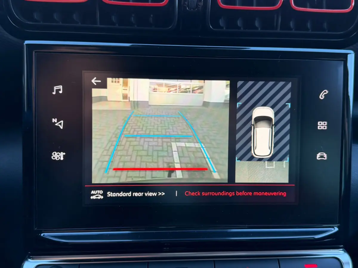 1.2 PureTech S&S Shine handgeschakeld Trekhaak, Camera achter, Cruise Control, Navigatie, Dodehoek detentie