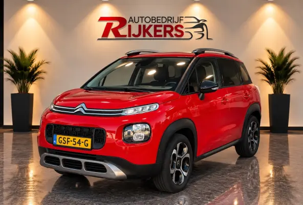 1.2 PureTech S&S Shine handgeschakeld Trekhaak, Camera achter, Cruise Control, Navigatie, Dodehoek detentie