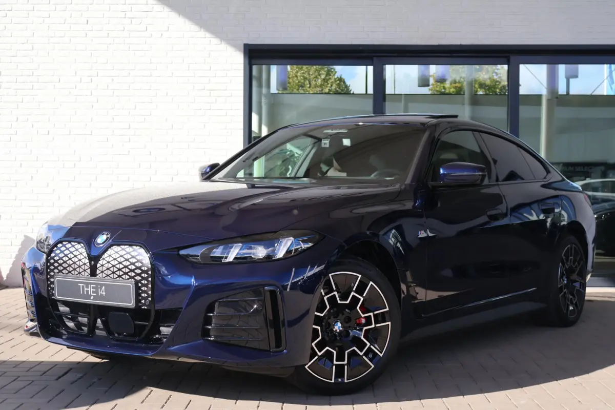 eDrive40 M Sport Edition 84 kWh | M Sport Pro | Innovation Pack | Comfort Pack | Harman Kardon | Panoramdak