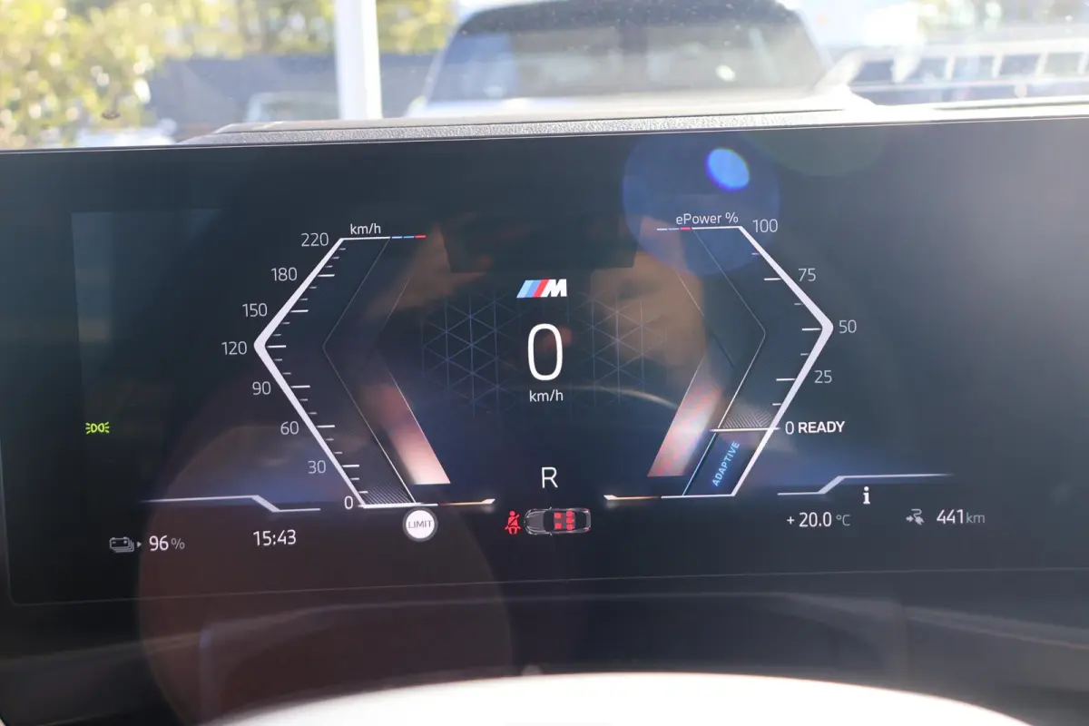eDrive40 M Sport Edition 84 kWh | M Sport Pro | Innovation Pack | Comfort Pack | Harman Kardon | Panoramdak