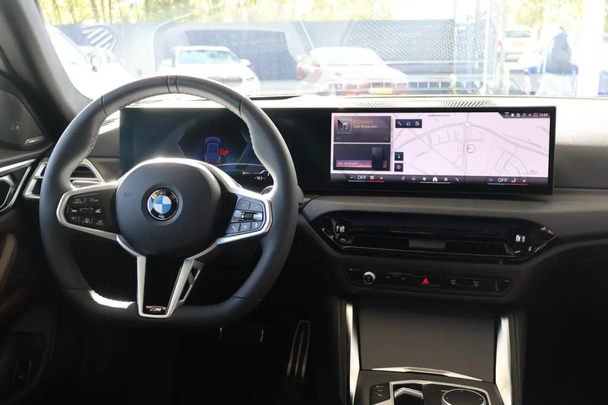 eDrive40 M Sport Edition 84 kWh | M Sport Pro | Innovation Pack | Comfort Pack | Harman Kardon | Panoramdak