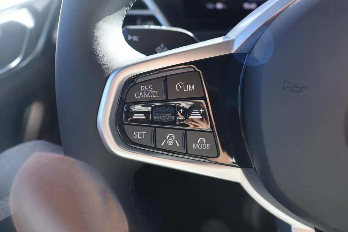 eDrive40 M Sport Edition 84 kWh | M Sport Pro | Innovation Pack | Comfort Pack | Harman Kardon | Panoramdak