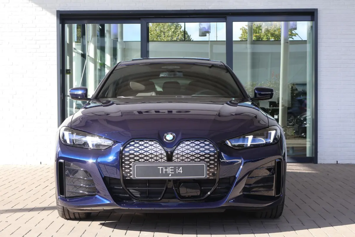 eDrive40 M Sport Edition 84 kWh | M Sport Pro | Innovation Pack | Comfort Pack | Harman Kardon | Panoramdak