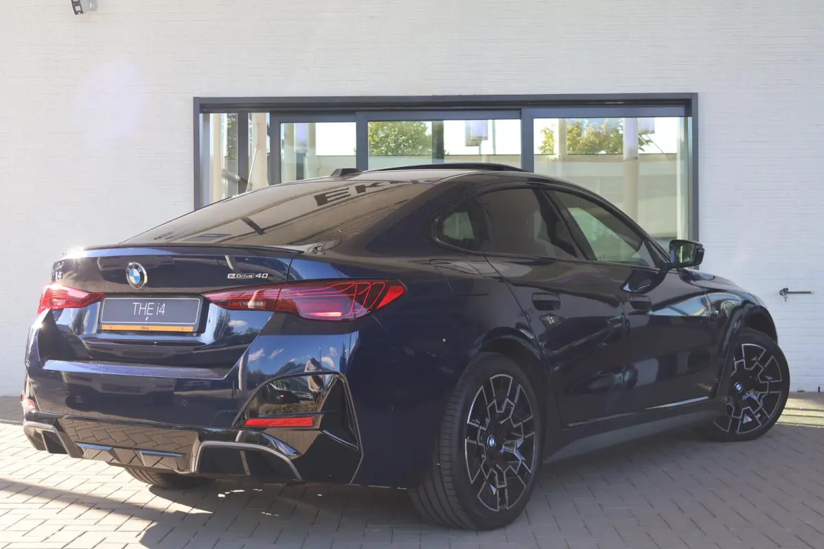 eDrive40 M Sport Edition 84 kWh | M Sport Pro | Innovation Pack | Comfort Pack | Harman Kardon | Panoramdak