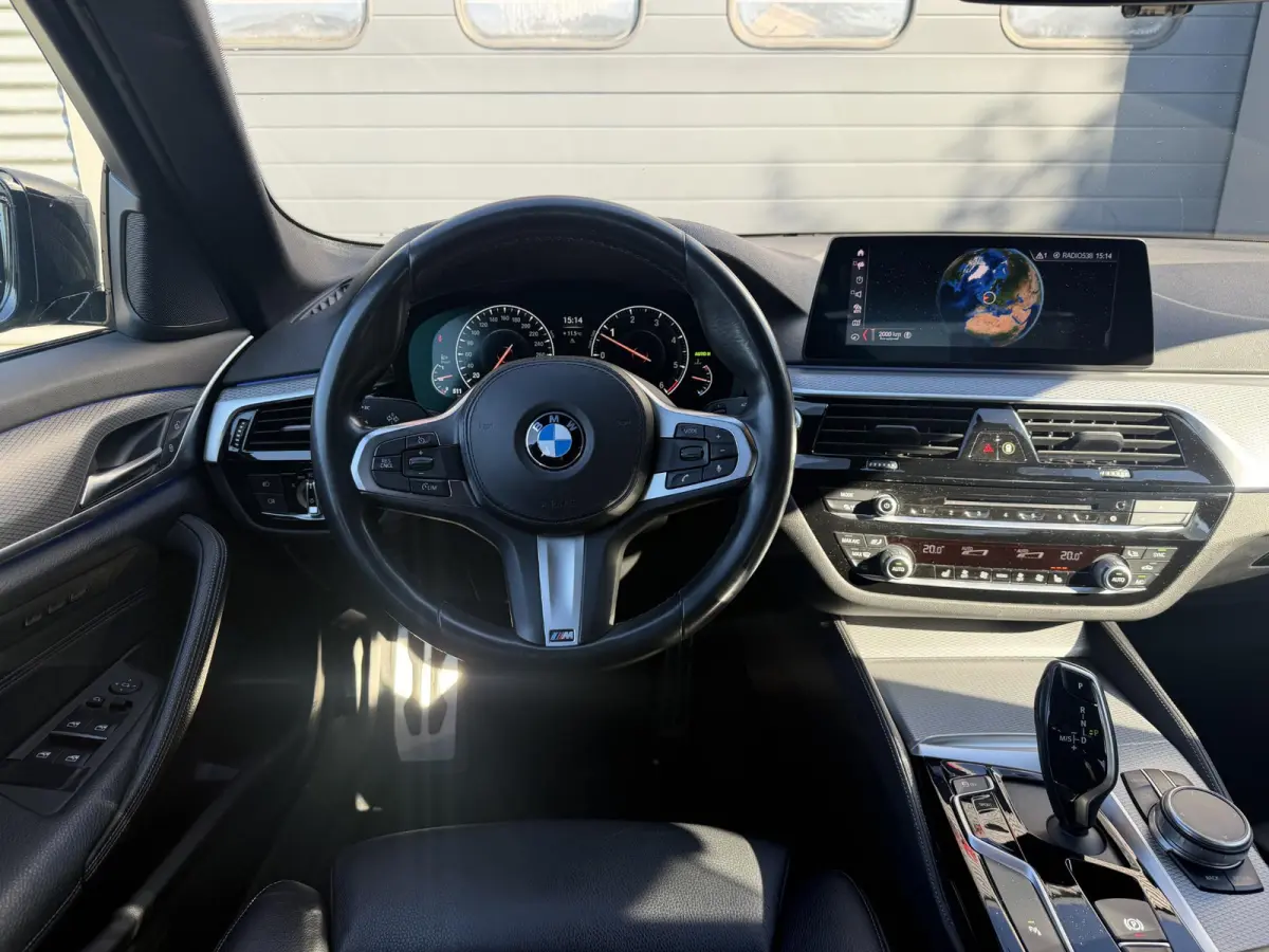 530d High Executive Edition M-Sport | Head-Up Display | Navigatie | Parkeersensoren |