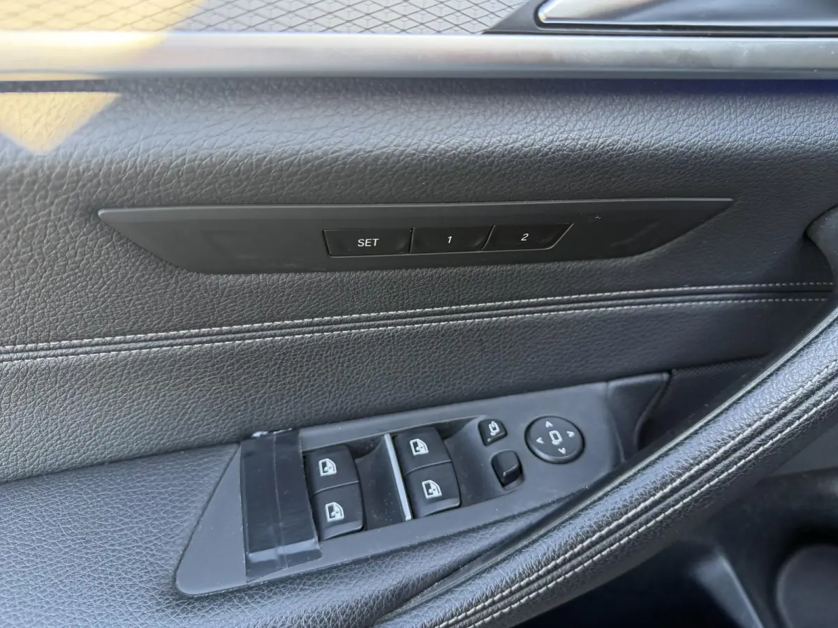 530d High Executive Edition M-Sport | Head-Up Display | Navigatie | Parkeersensoren |