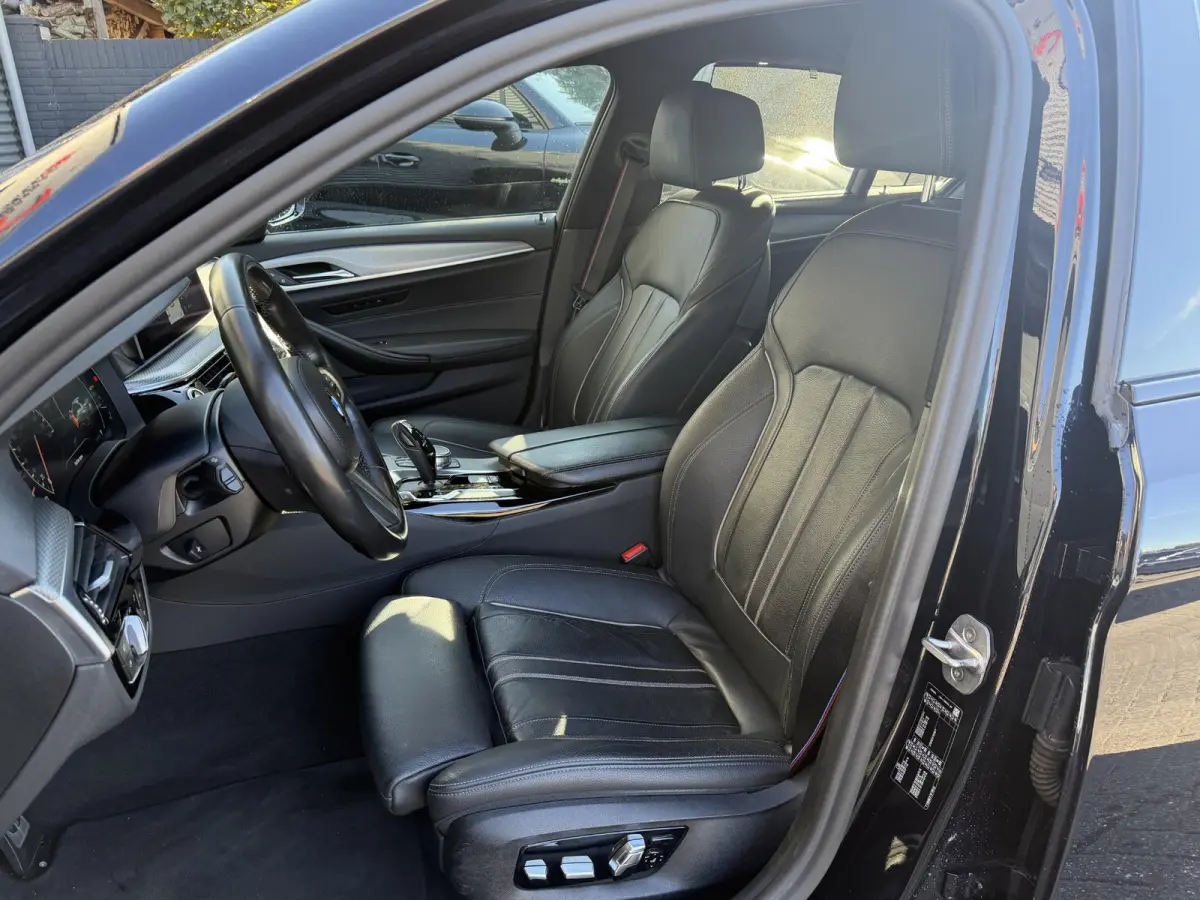 530d High Executive Edition M-Sport | Head-Up Display | Navigatie | Parkeersensoren |