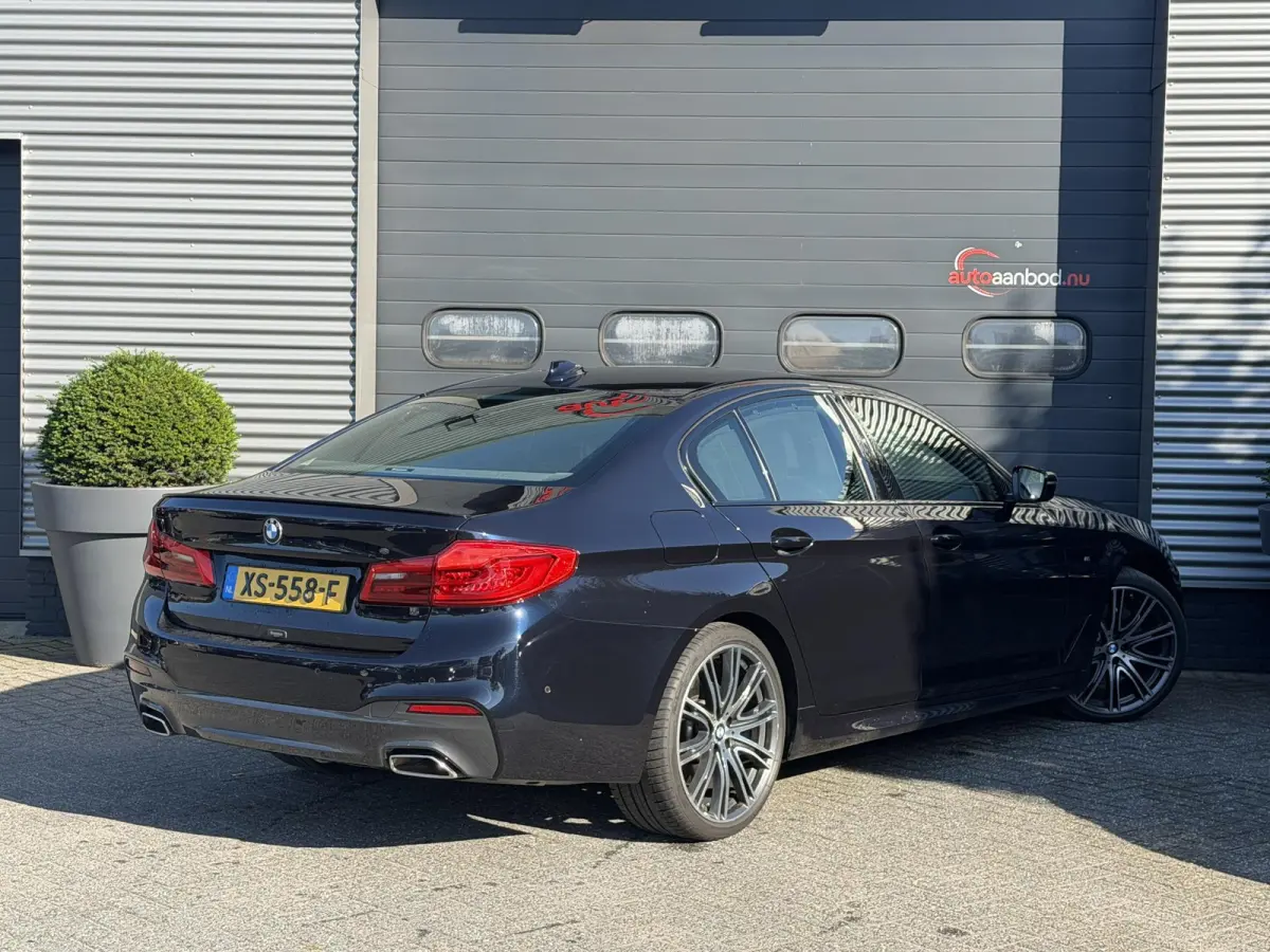 530d High Executive Edition M-Sport | Head-Up Display | Navigatie | Parkeersensoren |