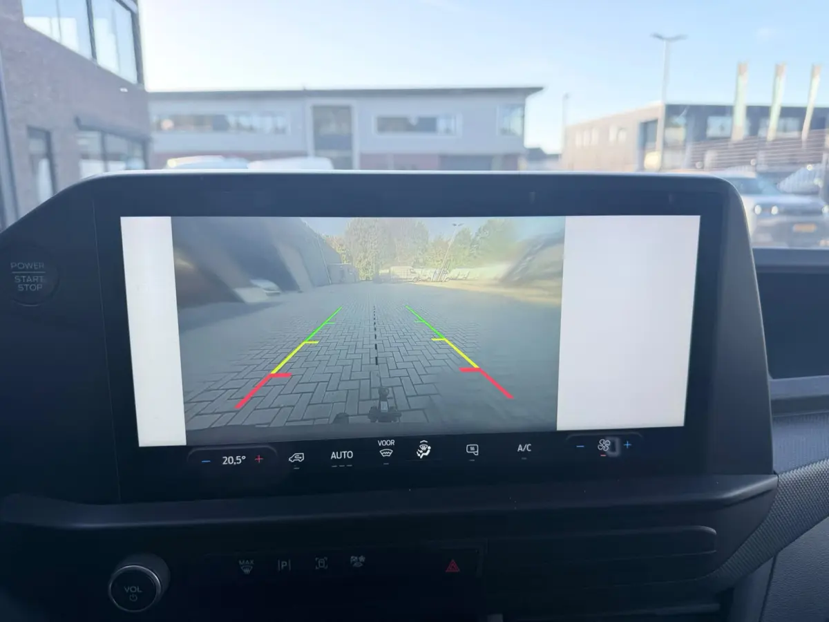 2.0 TDci 136pk L2 H1 Trend Navigatie Camera Trekhaak 2x Schuifdeur
