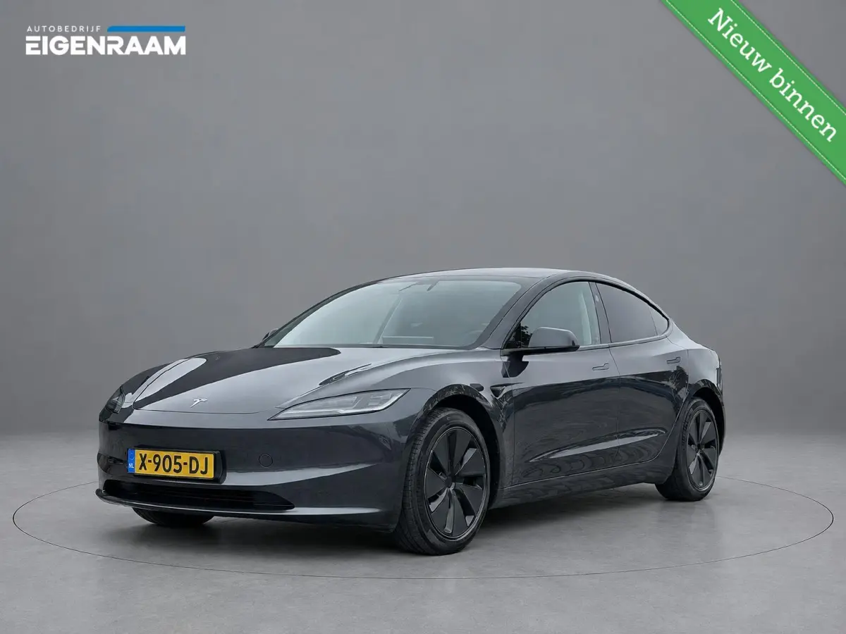 RWD 60 kWh | Highland | Origineel NL | Rijklaarprijs