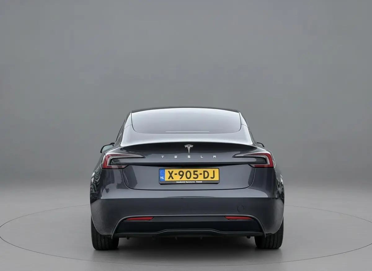 RWD 60 kWh | Highland | Origineel NL | Rijklaarprijs