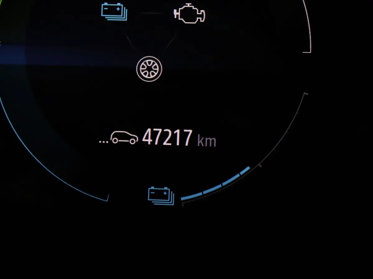145pk E-Tech Hybrid R.S. Line Apple Carplay/Android Auto | Trekhaak afneembaar.