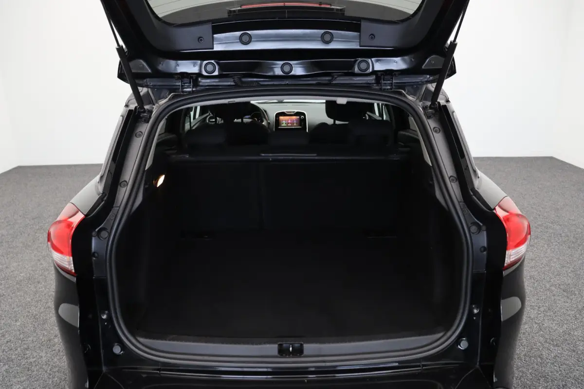 TCe 90pk Limited | Trekhaak | Achteruitrijcamera | Navigatie | Parkeersensoren Achter | Airco | Cruise Control
