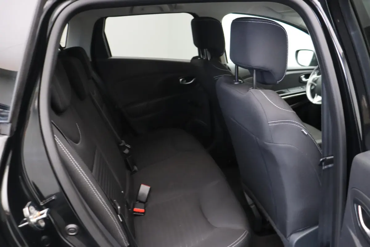 TCe 90pk Limited | Trekhaak | Achteruitrijcamera | Navigatie | Parkeersensoren Achter | Airco | Cruise Control