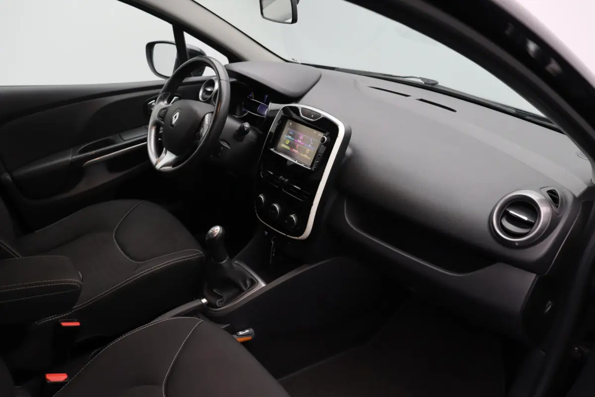 TCe 90pk Limited | Trekhaak | Achteruitrijcamera | Navigatie | Parkeersensoren Achter | Airco | Cruise Control