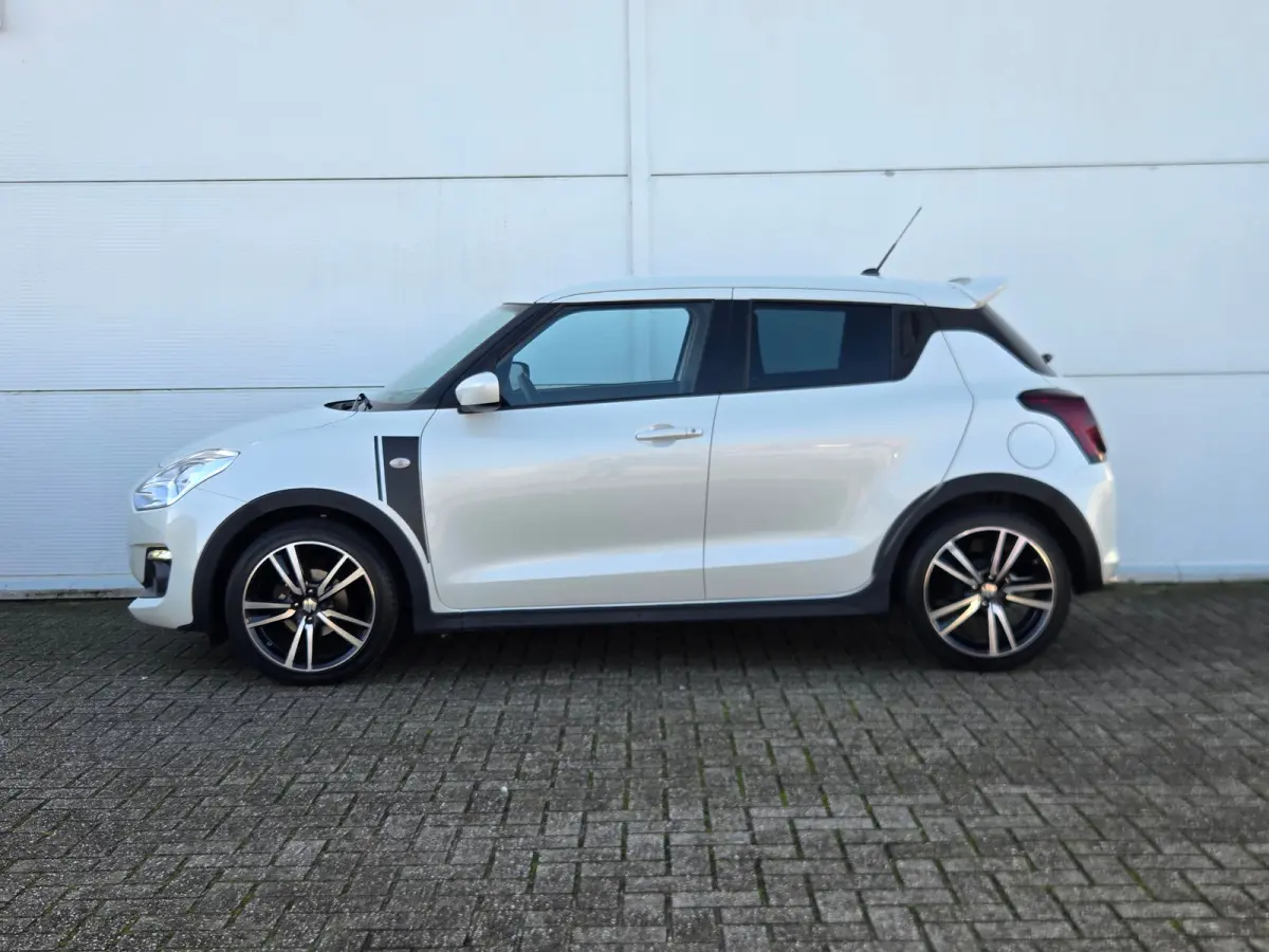 1.2 Sportline Cruise control / Apple Carplay/Android Auto / Achteruitrijcamera