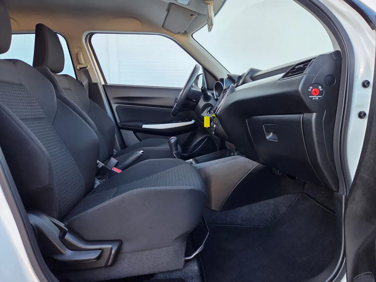 1.2 Sportline Cruise control / Apple Carplay/Android Auto / Achteruitrijcamera