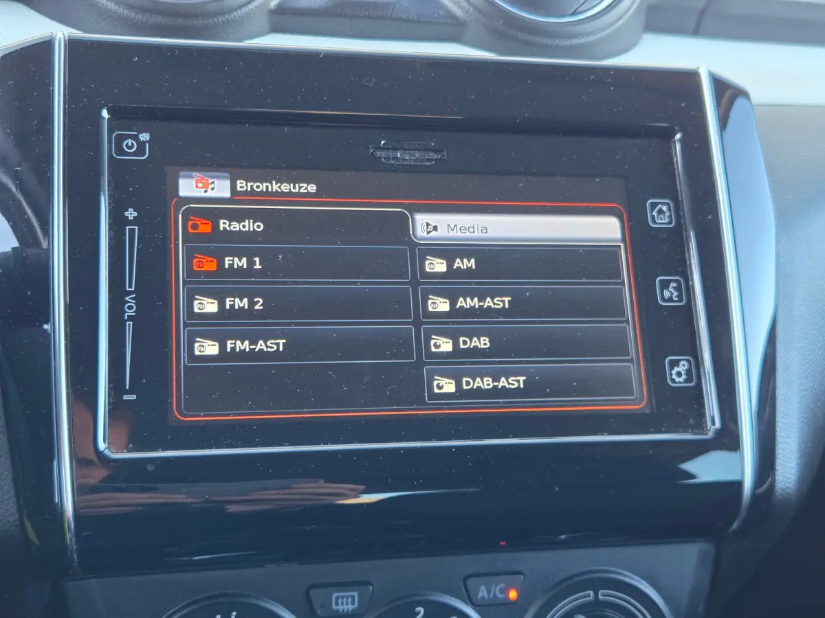 1.2 Sportline Cruise control / Apple Carplay/Android Auto / Achteruitrijcamera