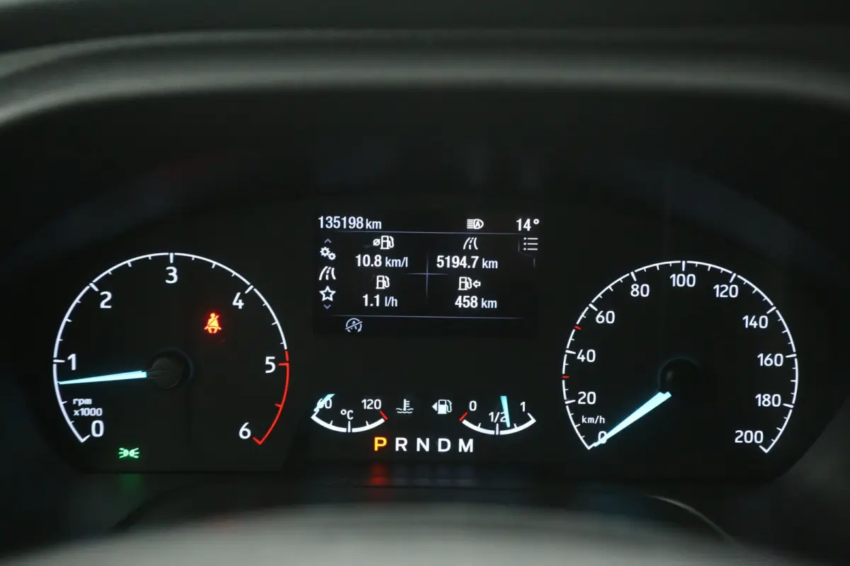 2.0 TDCI 170PK L2H1 | Automaat | Airco | Camera | Cruise | Carplay | 3 Zits | Trekhaak | Parkeersens.