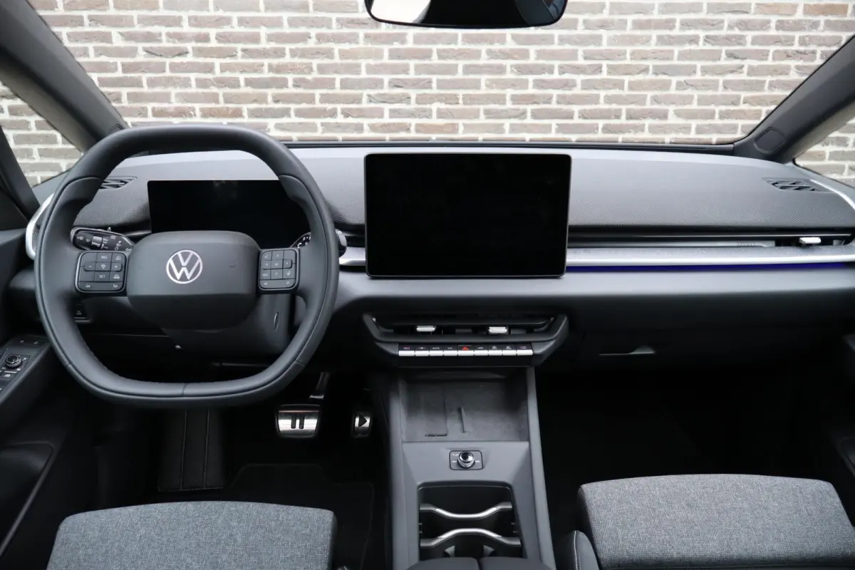 190pk Style 58 kWh | Panoramadak | 20" Velgen | Steunhaak