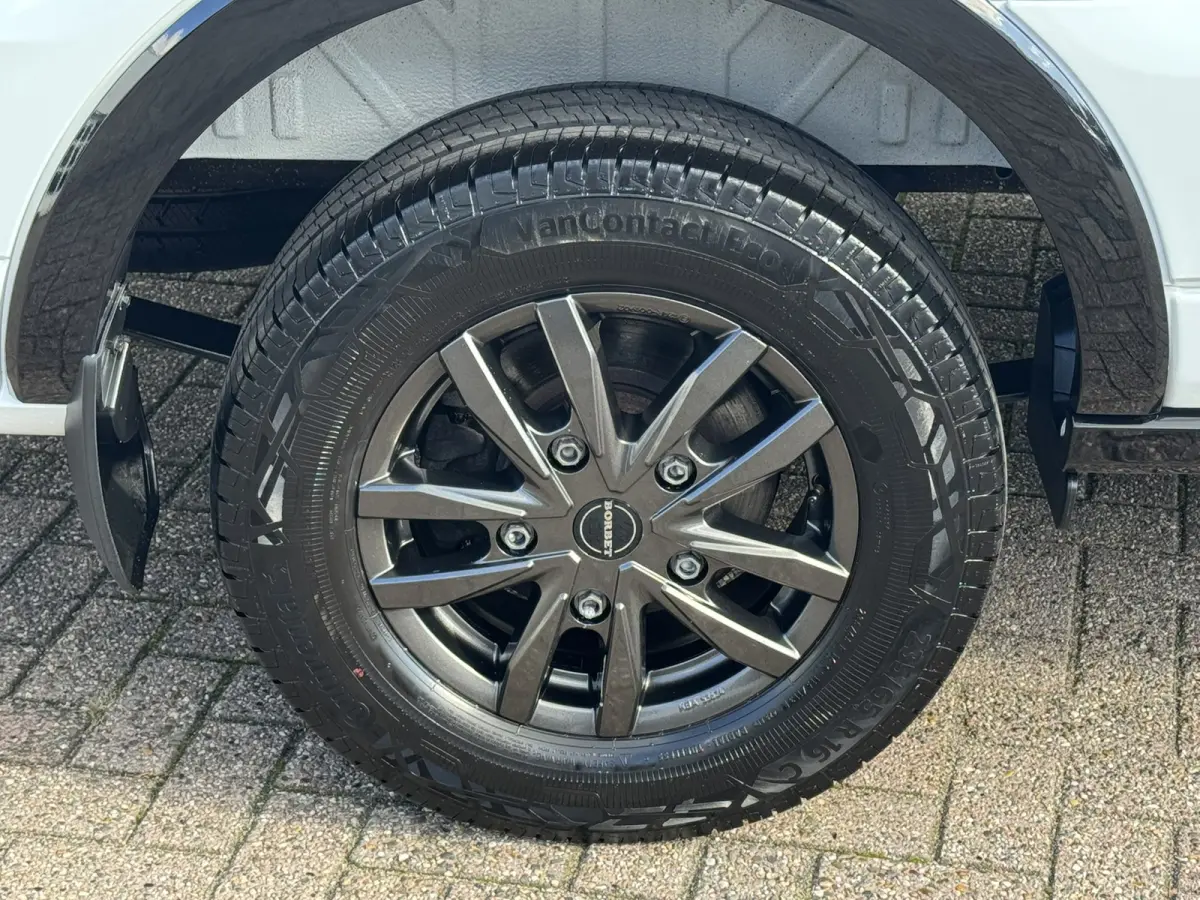 350 2.0 TDCI L3H2 Automaat Trekhaak Webasto Chauffeursstoel Cruise Camera Airco 3 Zits