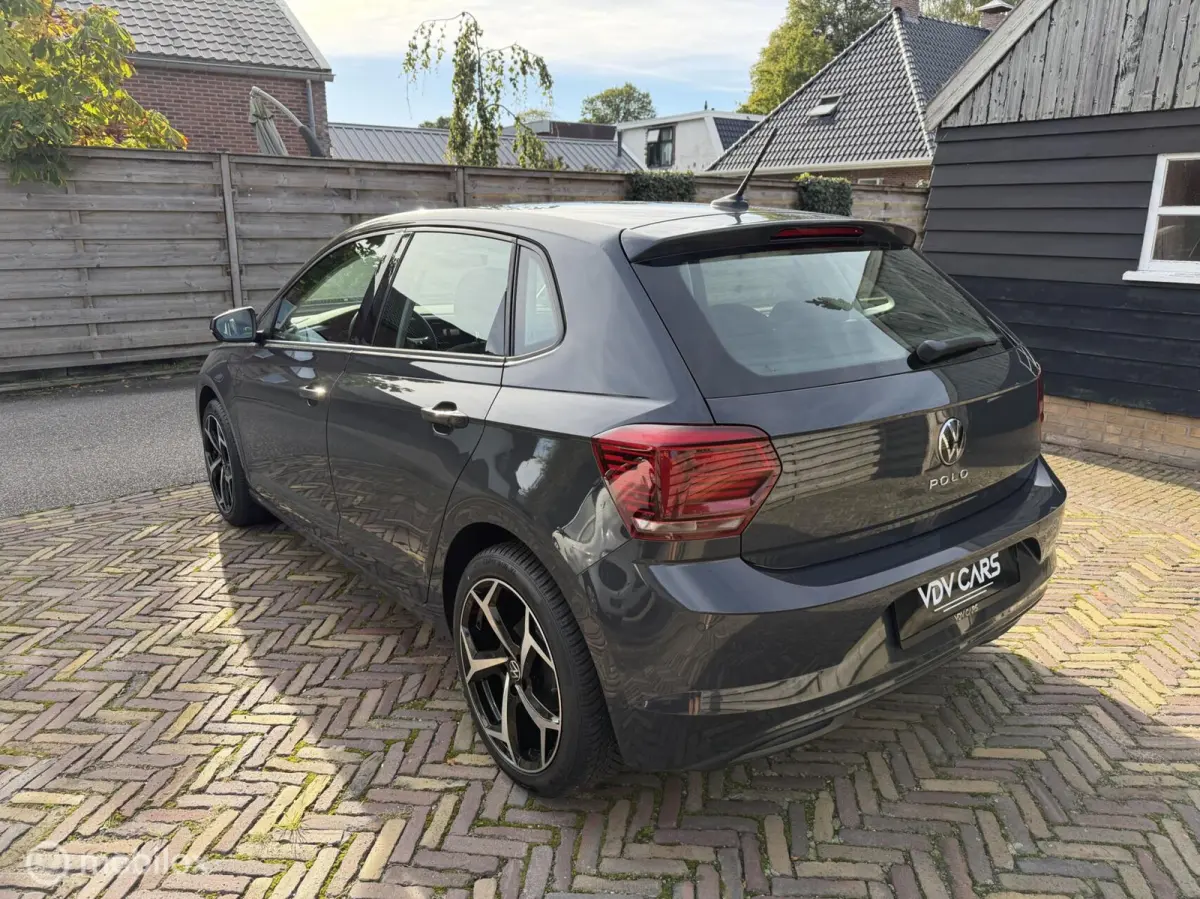 1.0MPI Comfortline Airco |Carplay | PDC |