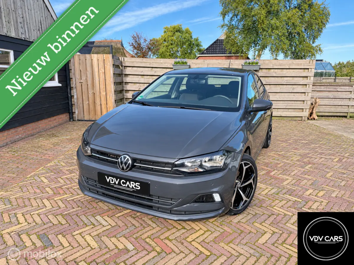 1.0MPI Comfortline Airco |Carplay | PDC |