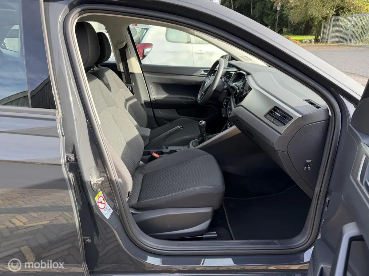 1.0MPI Comfortline Airco |Carplay | PDC |