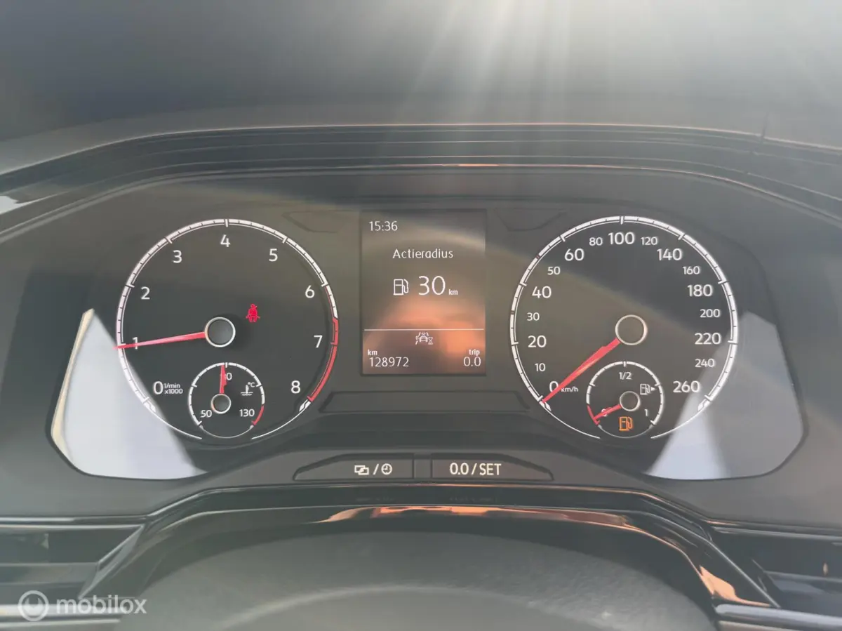1.0MPI Comfortline Airco |Carplay | PDC |