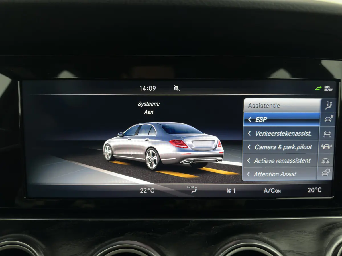 350 e Lease Edition Aut. *LEATHER-FABRIC | FULL-LED | BURMESTER-SOUND | TOP-VIEW | HEATED-SPORTSEATS | AMBIENT-LIGHT | NAVI-FULLMAP | AIRMATIC | SHIFT-PADDLES | ECC | PDC | CRUISE | 18''ALU*