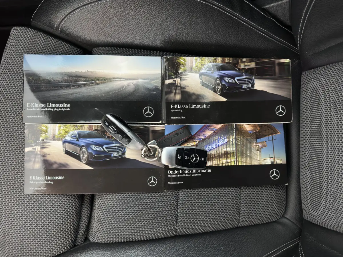350 e Lease Edition Aut. *LEATHER-FABRIC | FULL-LED | BURMESTER-SOUND | TOP-VIEW | HEATED-SPORTSEATS | AMBIENT-LIGHT | NAVI-FULLMAP | AIRMATIC | SHIFT-PADDLES | ECC | PDC | CRUISE | 18''ALU*