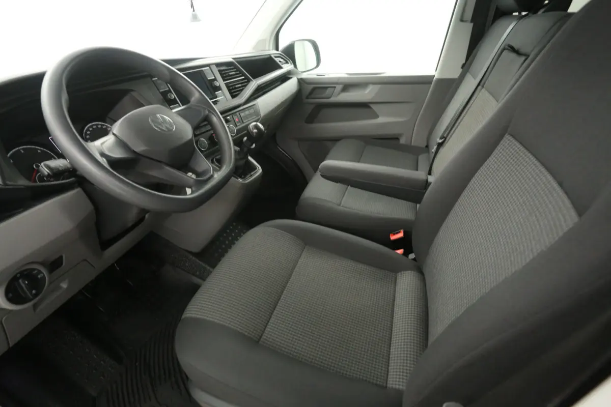 2.0 TDI L2H1 | DC | 6 Zits | Airco | Cruise | Carplay | 2xSchuifdeur | Trekhaak | Parkeersens.