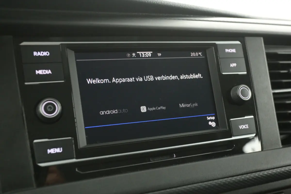 2.0 TDI L2H1 | DC | 6 Zits | Airco | Cruise | Carplay | 2xSchuifdeur | Trekhaak | Parkeersens.