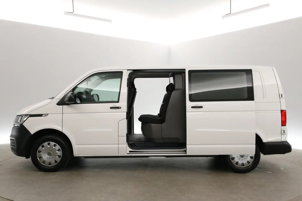 2.0 TDI L2H1 | DC | 6 Zits | Airco | Cruise | Carplay | 2xSchuifdeur | Trekhaak | Parkeersens.