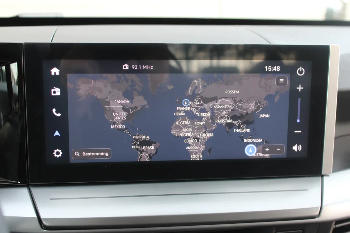 GS - 54 kWh | Fase 3 laden | Navigatie | Camera | Stoelverwarming | Apple carplay | Nieuw |