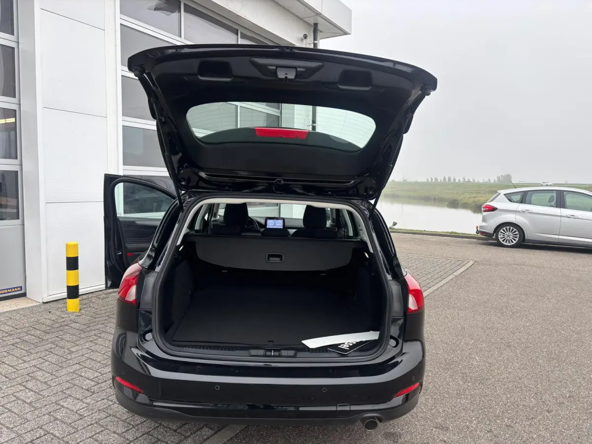1.0 EcoBoost 92kW Aut. Connected | Apple Carplay / Android Auto | Cruisecontrol | Parkeersensoren |
