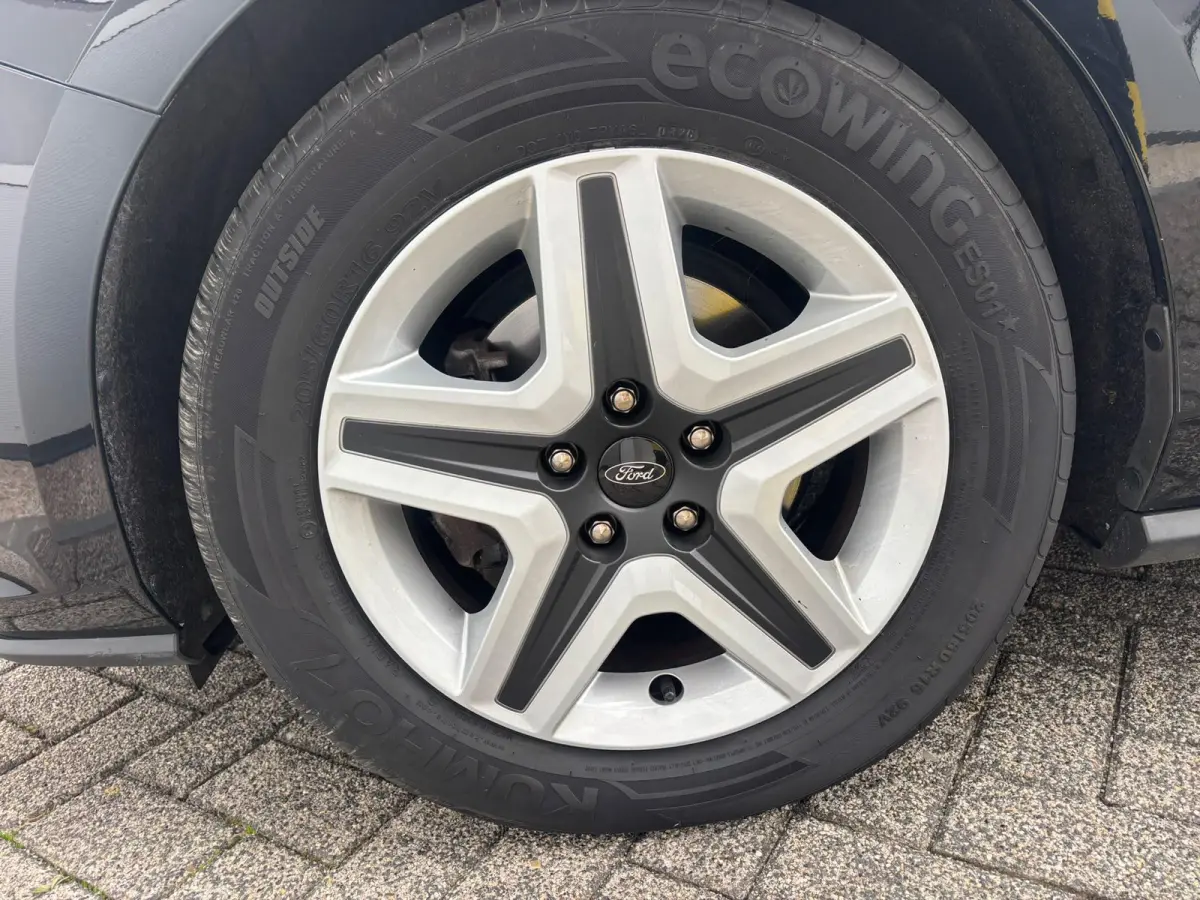 1.0 EcoBoost 92kW Aut. Connected | Apple Carplay / Android Auto | Cruisecontrol | Parkeersensoren |