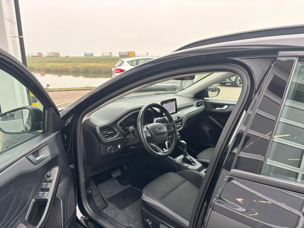 1.0 EcoBoost 92kW Aut. Connected | Apple Carplay / Android Auto | Cruisecontrol | Parkeersensoren |