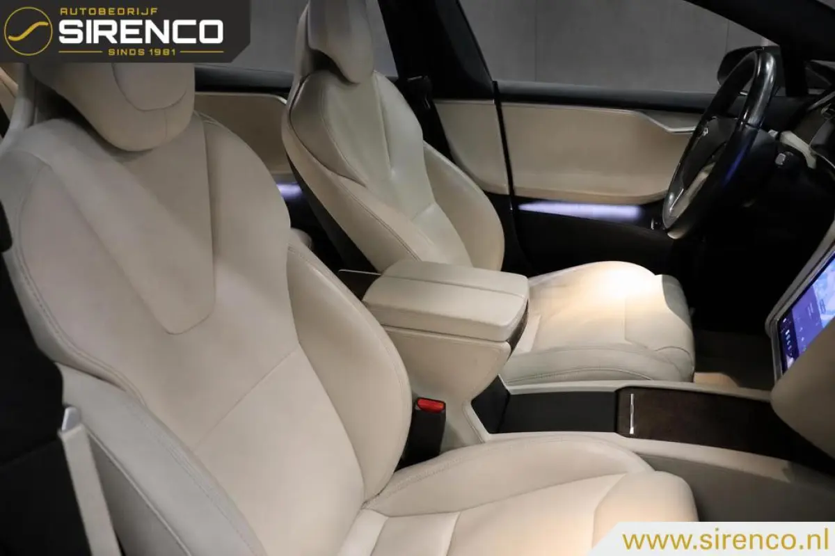 100D | nieuw model | next gen seats | panoramadak | soh 89 % | autopilot