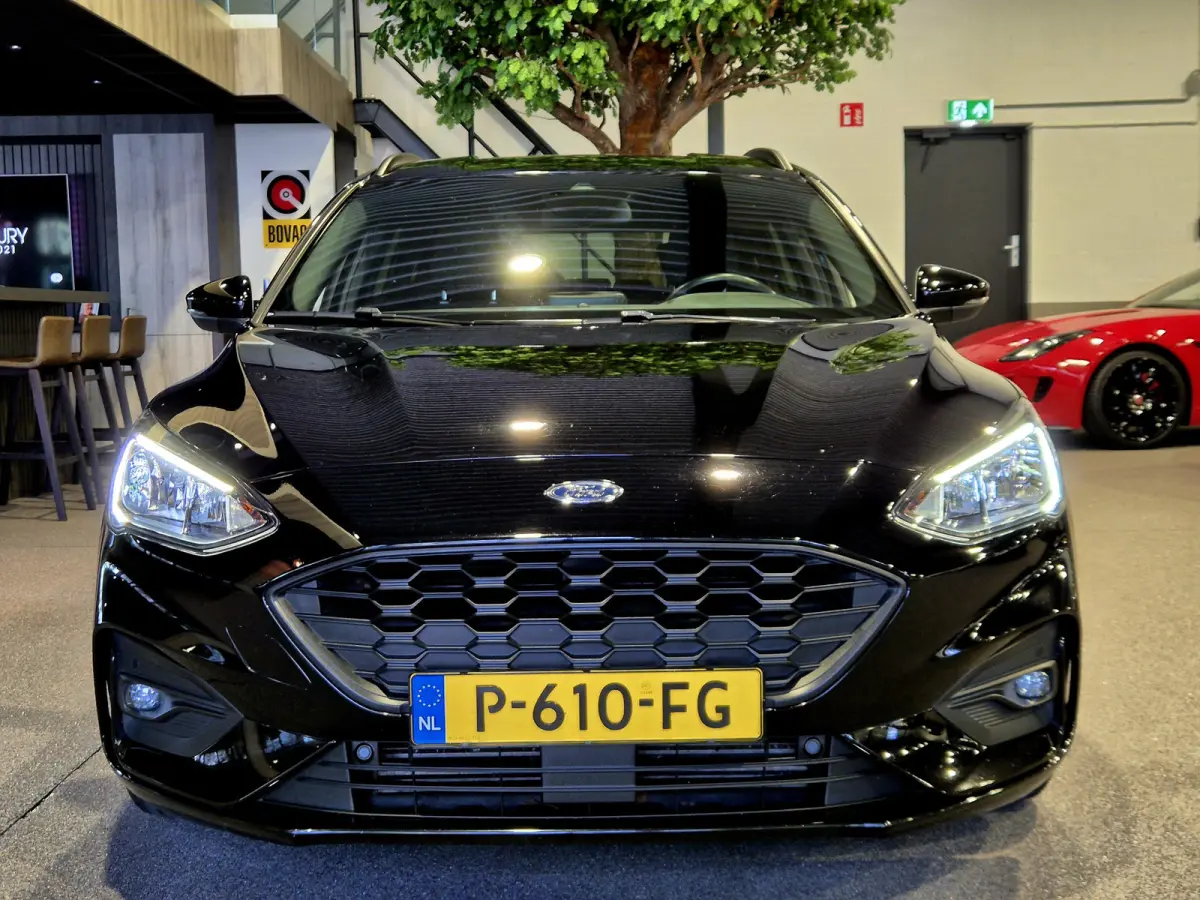 1.0 EcoBoost Titanium Business Navigatie | LED | Camera | Carplay | Clima