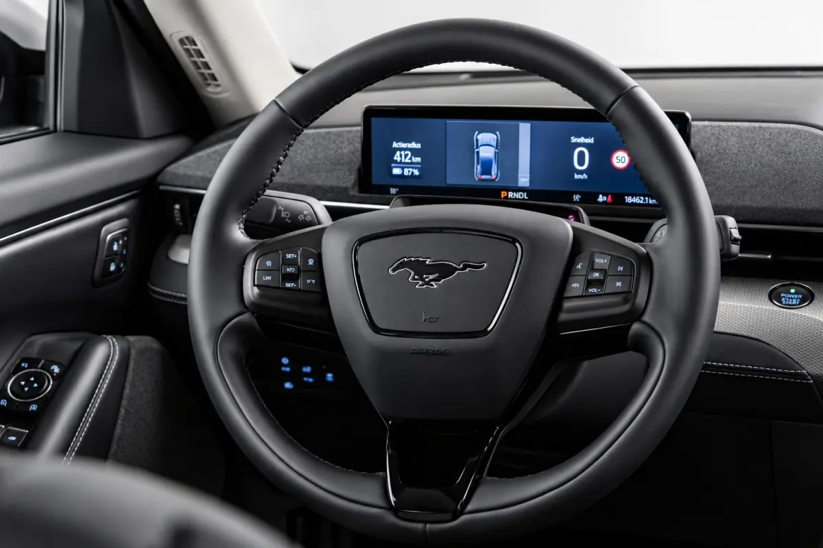 75KWh RWD 269pk | Panoramadak | B&O Audio | Elekt achterklep | 4 Jaar / 100.000km Ford Protect
