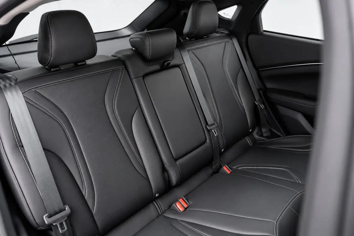 75KWh RWD 269pk | Panoramadak | B&O Audio | Elekt achterklep | 4 Jaar / 100.000km Ford Protect