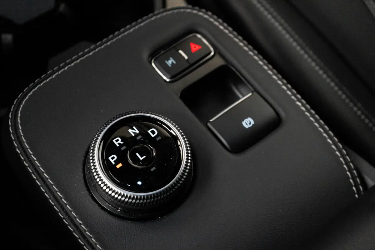 75KWh RWD 269pk | Panoramadak | B&O Audio | Elekt achterklep | 4 Jaar / 100.000km Ford Protect