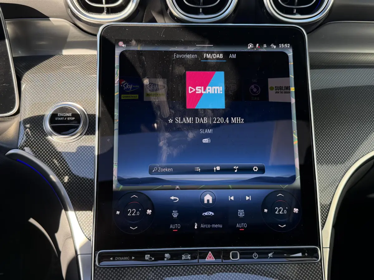 4MATIC AMG Line 20"/Trekhaak/Panoramadak/Burmester/Adaptieve cruise/Leder + memory/Stuur + stoelverwarming/360 camera/Head-up/Dodehoek/Sfeerverlichting
