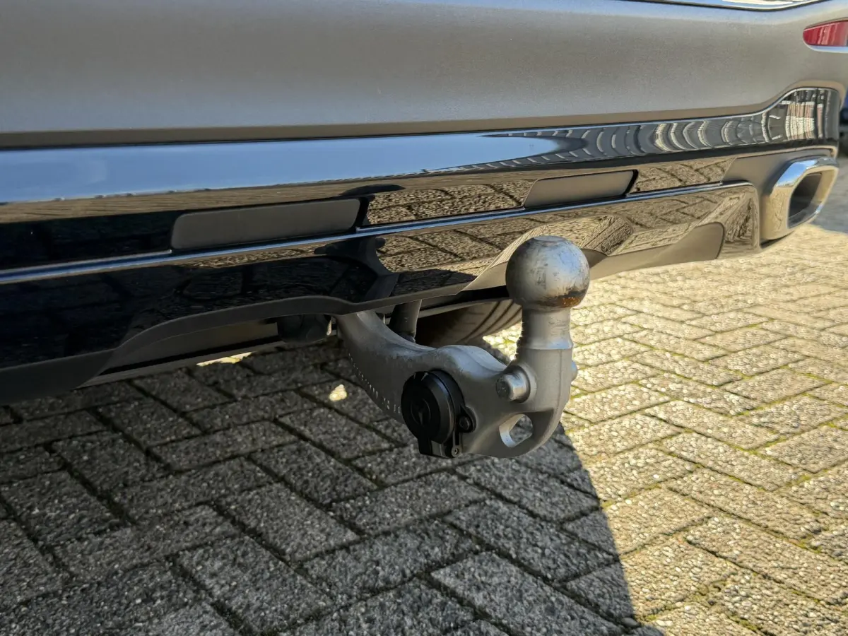 4MATIC AMG Line 20"/Trekhaak/Panoramadak/Burmester/Adaptieve cruise/Leder + memory/Stuur + stoelverwarming/360 camera/Head-up/Dodehoek/Sfeerverlichting