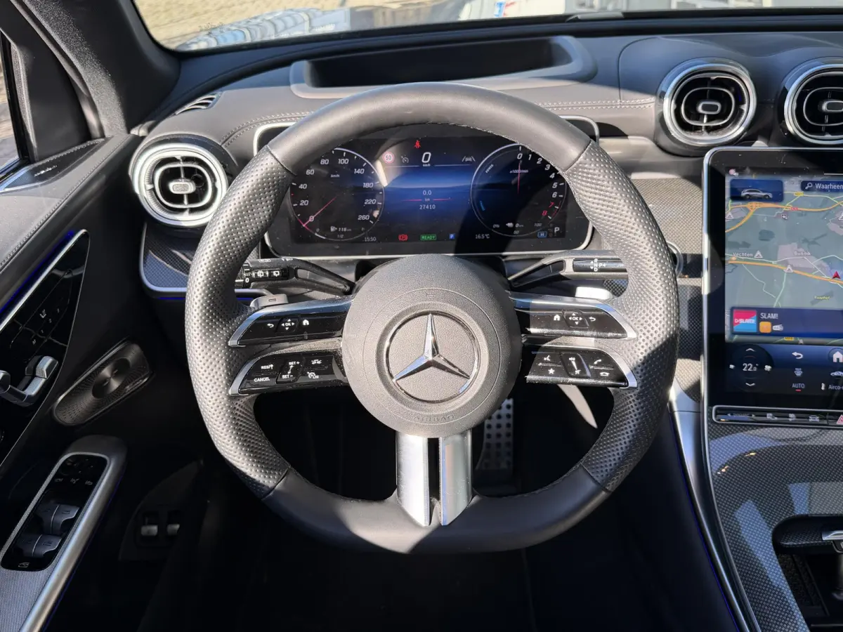 4MATIC AMG Line 20"/Trekhaak/Panoramadak/Burmester/Adaptieve cruise/Leder + memory/Stuur + stoelverwarming/360 camera/Head-up/Dodehoek/Sfeerverlichting
