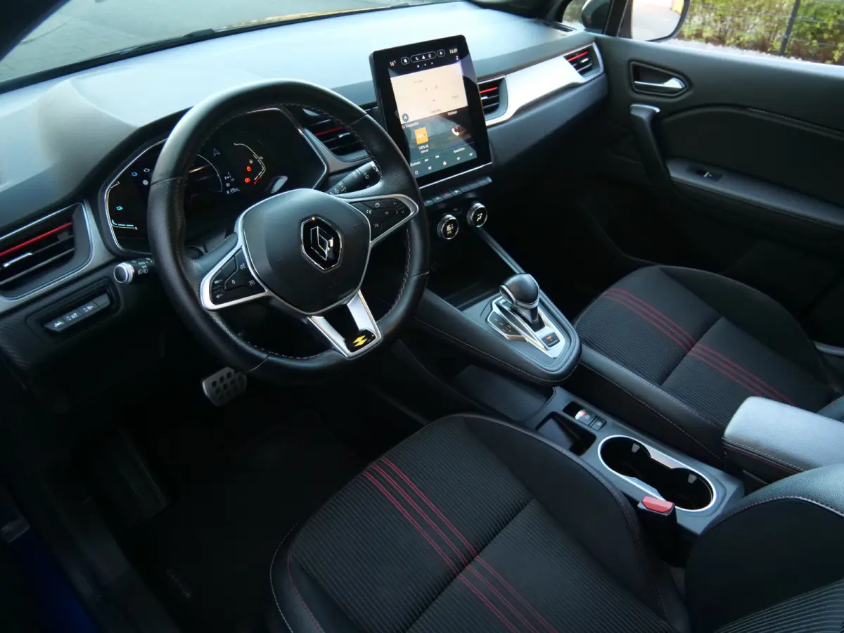 1.6 E-Tech Hybrid 145 Pk R.S. Line Automaat Navi / DAB / Camera