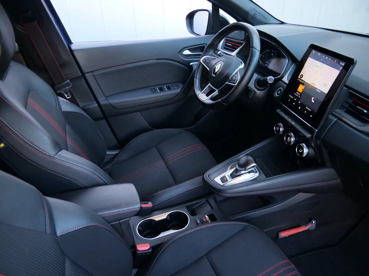 1.6 E-Tech Hybrid 145 Pk R.S. Line Automaat Navi / DAB / Camera