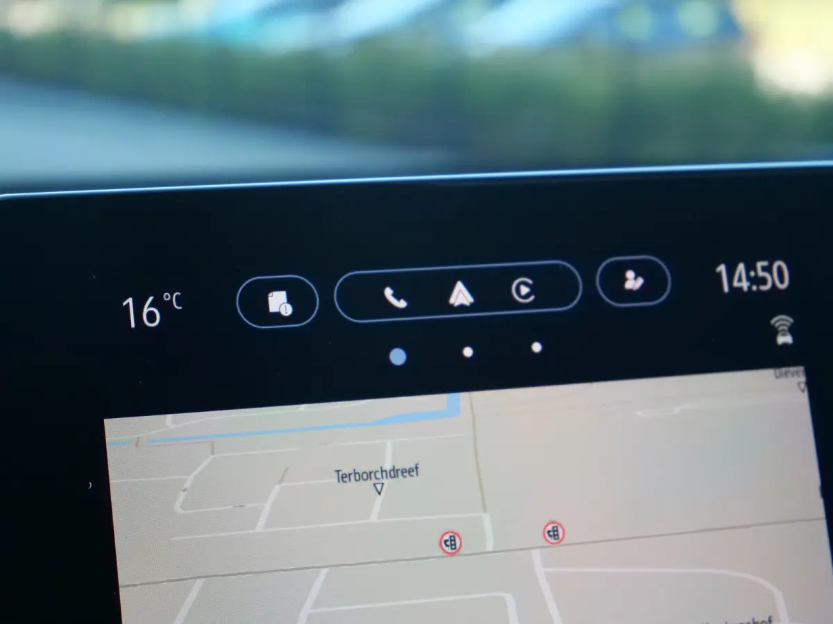 1.6 E-Tech Hybrid 145 Pk R.S. Line Automaat Navi / DAB / Camera