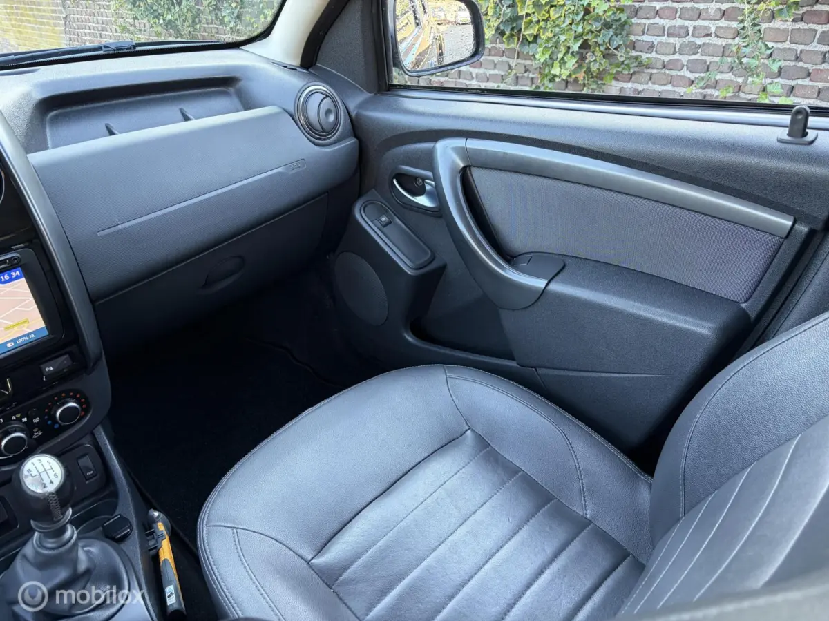 1.2 TCe 4x2 Blackshadow / Leder / Navigatie